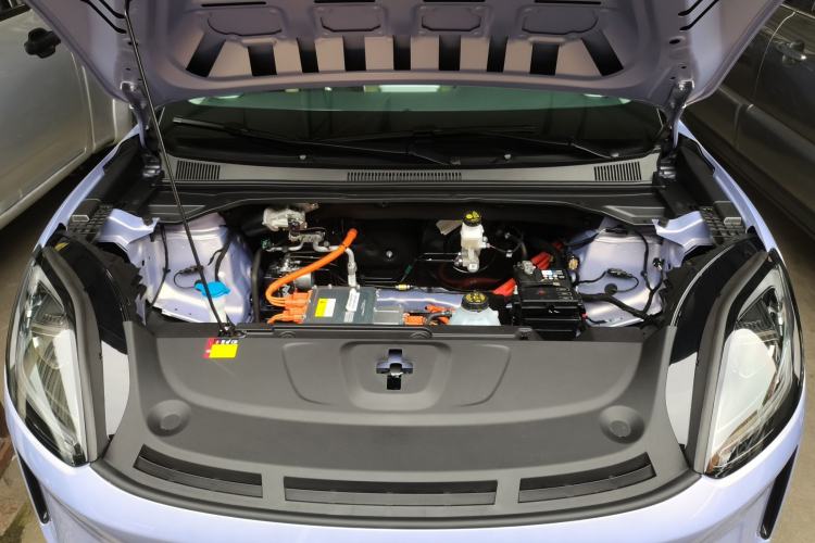 Used Wuling Bingo S 2025 Model 325km Flagship Edition Engine Bay