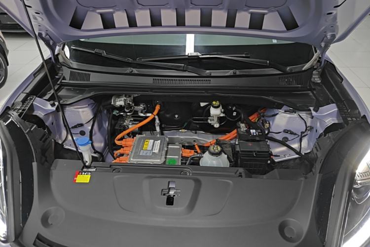 Used Wuling Bingo S 2025 Model 325km Deluxe Edition Engine Bay