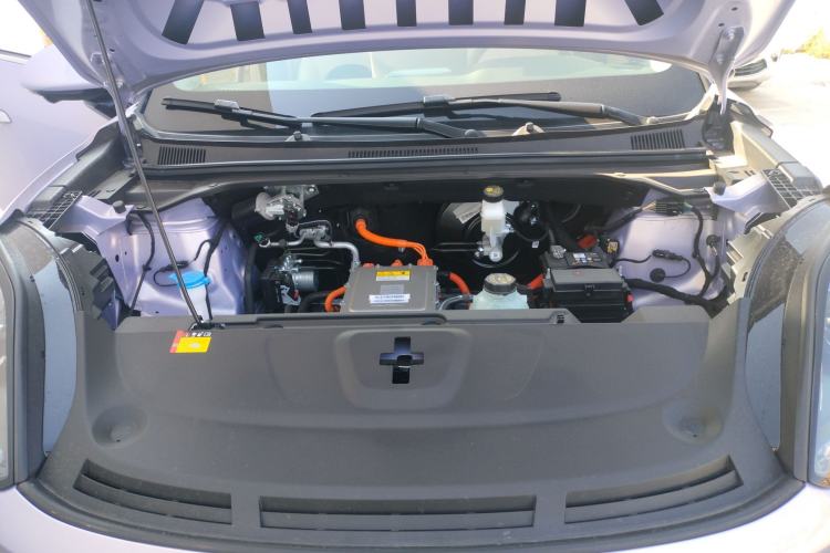 Used Wuling Bingo S 2025 Model 430km Flagship Edition Engine Bay