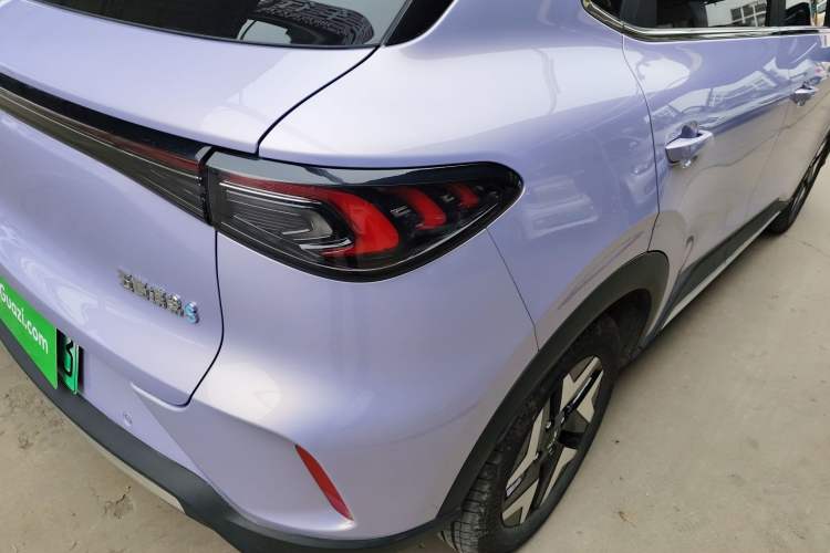 Used Wuling Bingo S 2025 Model 430km Flagship Edition Exterior 3