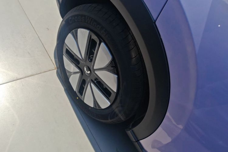 Used Wuling Bingo S 2025 Model 325km Deluxe Edition Exterior 5