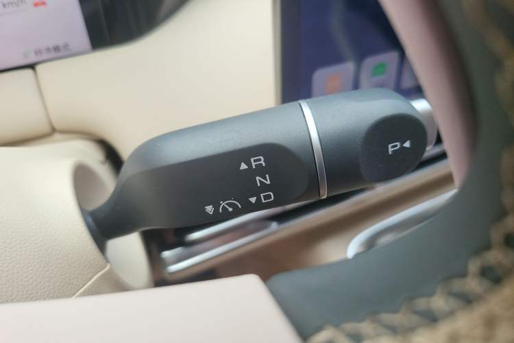 Used Wuling Bingo S 2025 Model 430km Flagship Edition Gear Lever