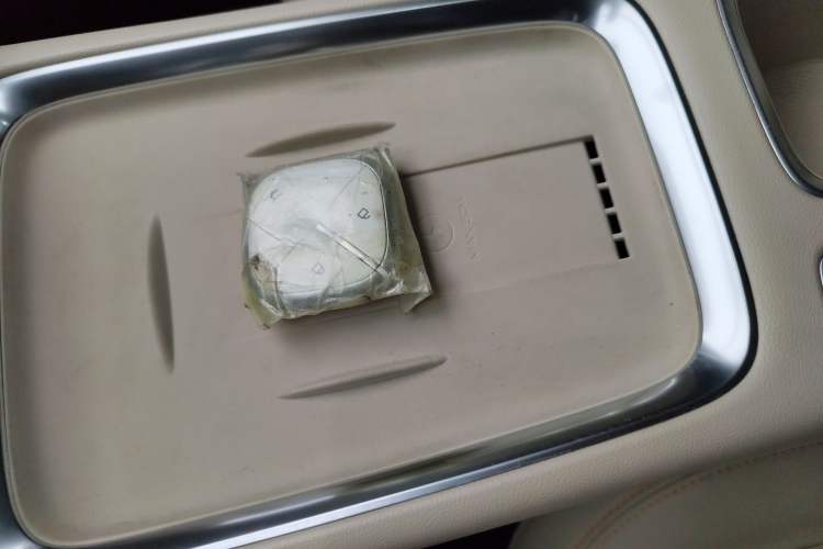 Used Wuling Bingo S 2025 Model 430km Flagship Edition Interior 1
