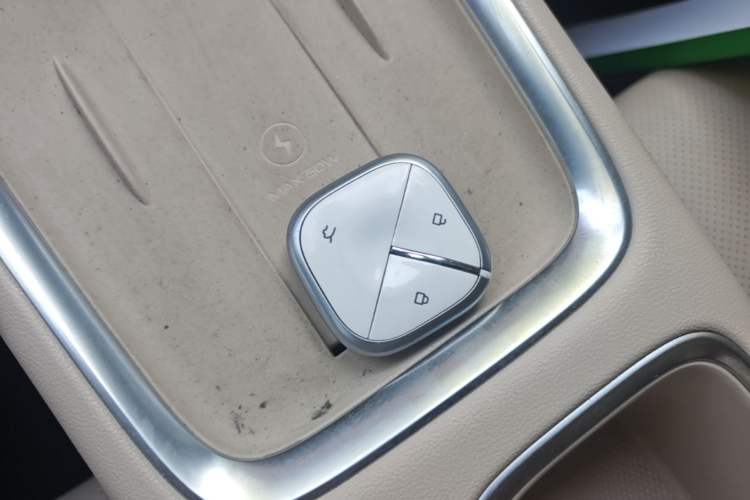 Used Wuling Bingo S 2025 Model 430km Flagship Edition Interior 1