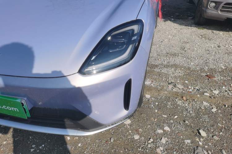 Used Wuling Bingo S 2025 Model 430km Deluxe Edition Left Front Headlight