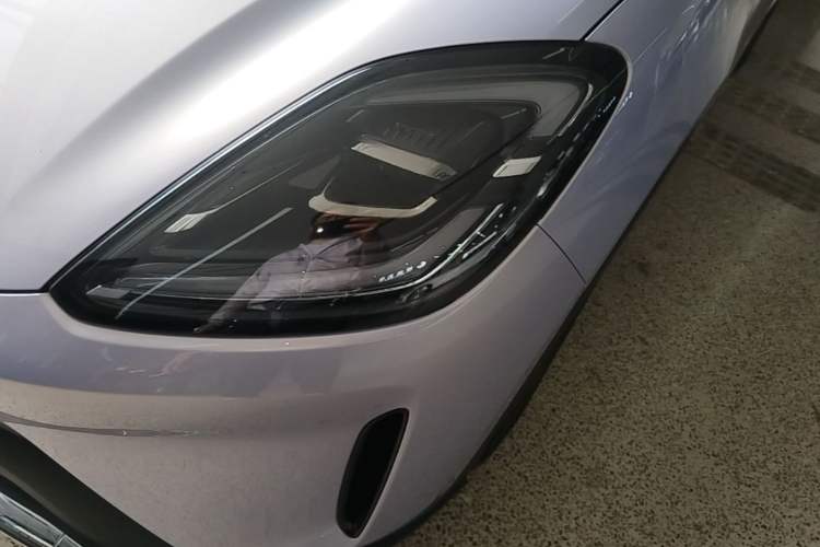 Used Wuling Bingo S 2025 Model 430km Flagship Edition Left Front Headlight