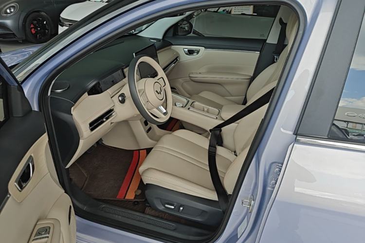 Used Wuling Bingo S 2025 Model 430km Flagship Edition Left Front Seat