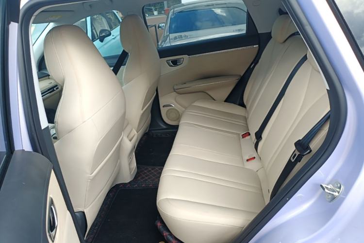 Used Wuling Bingo S 2025 Model 430km Flagship Edition Left Rear Seat