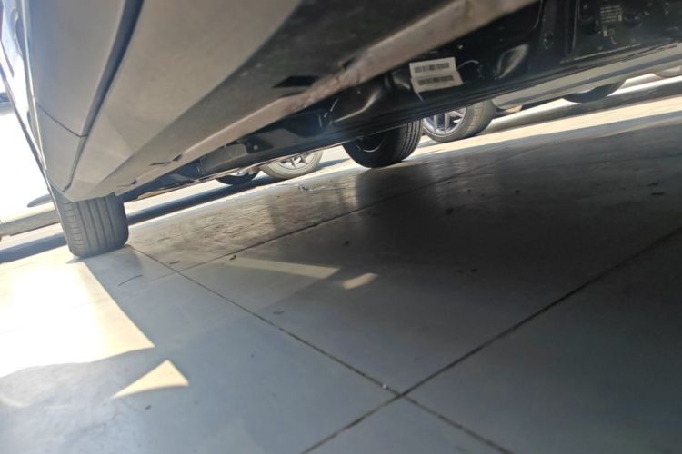 Used Wuling Bingo S 2025 Model 325km Deluxe Edition Left Side Sill