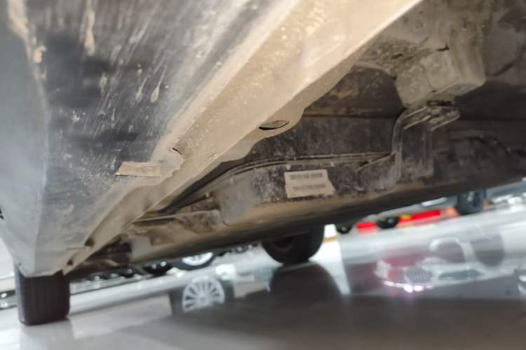 Used Wuling Bingo S 2025 Model 325km Deluxe Edition Left Side Sill