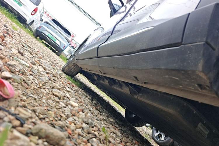 Used Wuling Bingo S 2025 Model 430km Flagship Edition Left Side Sill