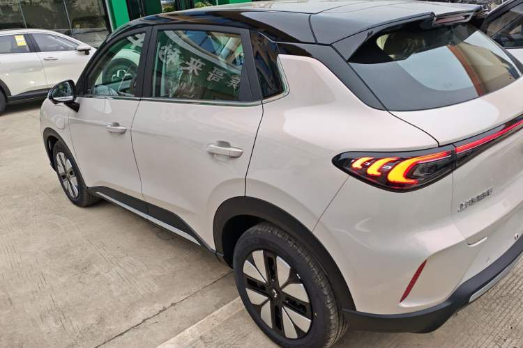 Used Wuling Bingo S 2025 Model 325km Deluxe Edition Left Side