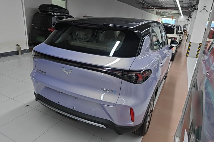 Used Wuling Bingo S 2025 Model 325km Deluxe Edition Rear Right 45 Deg