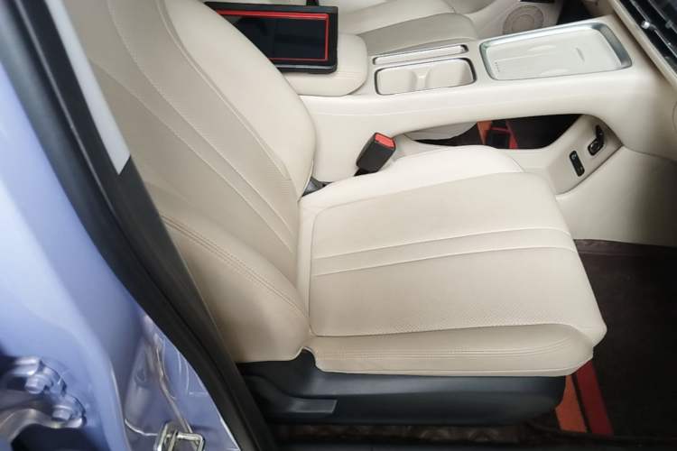 Used Wuling Bingo S 2025 Model 430km Flagship Edition Right Front Seat