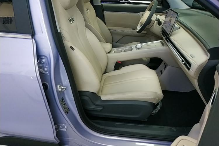 Used Wuling Bingo S 2025 Model 325km Flagship Edition Right Front Seat