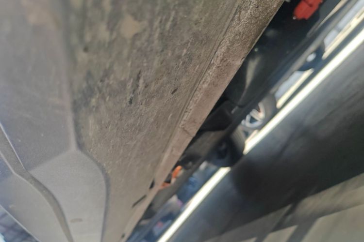 Used Wuling Bingo S 2025 Model 325km Deluxe Edition Right Side Sill