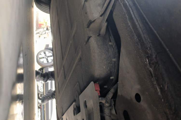Used Wuling Bingo S 2025 Model 430km Flagship Edition Right Side Sill