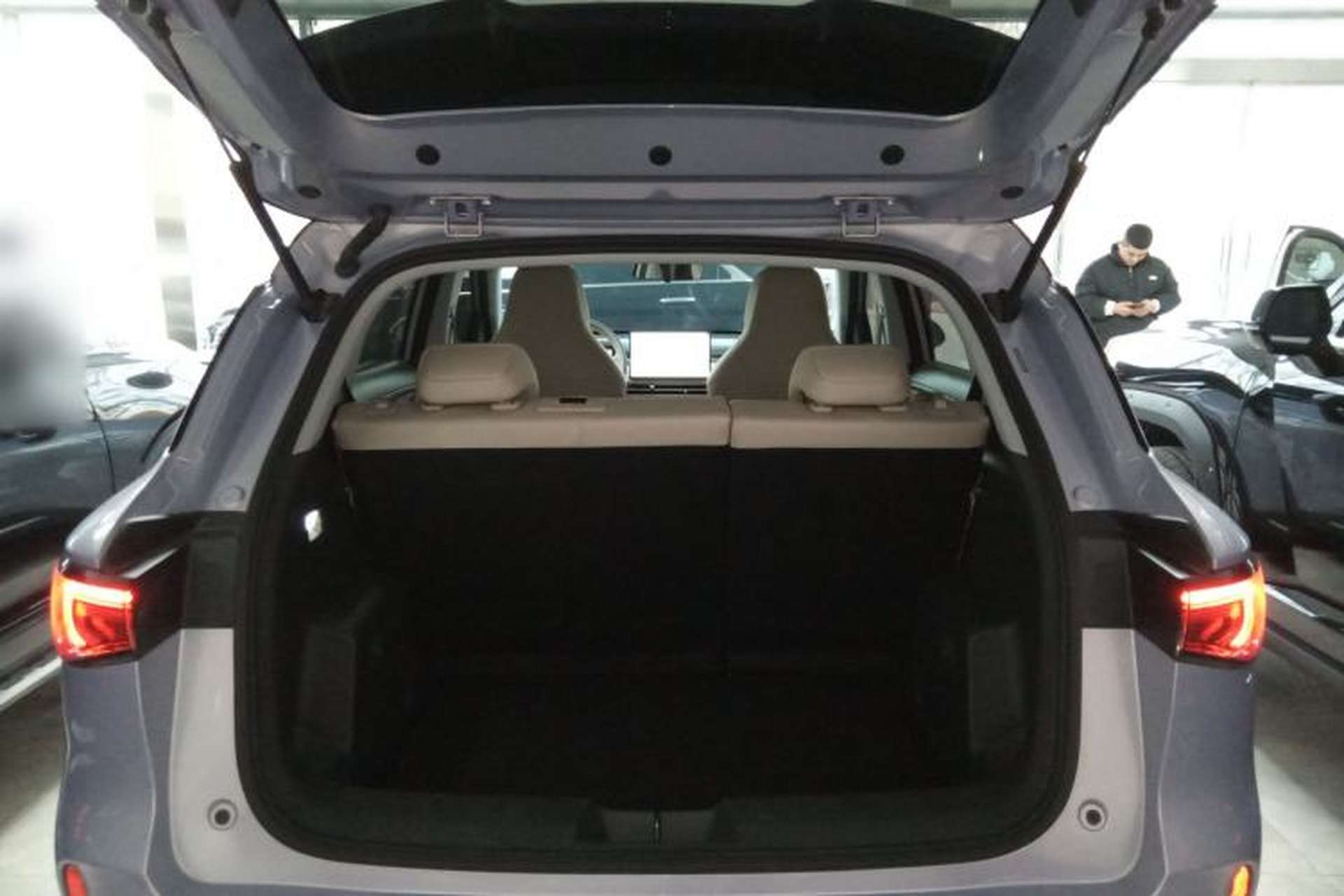 Used Wuling Bingo S 2025 Model 325km Deluxe Edition Trunk