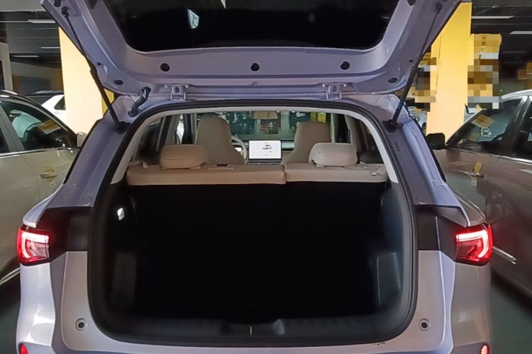 Used Wuling Bingo S 2025 Model 325km Flagship Edition Trunk