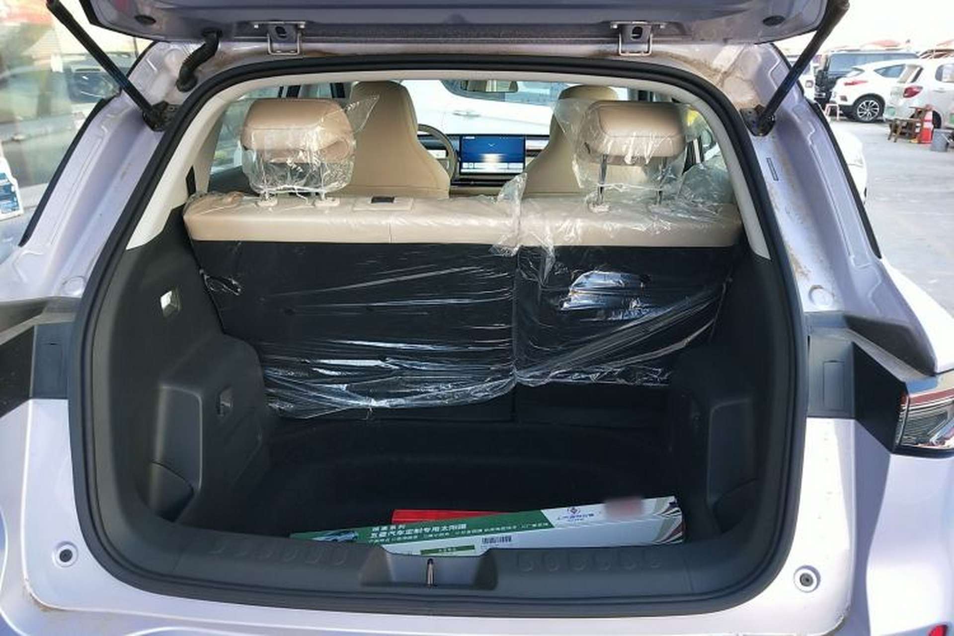 Used Wuling Bingo S 2025 Model 325km Deluxe Edition Trunk