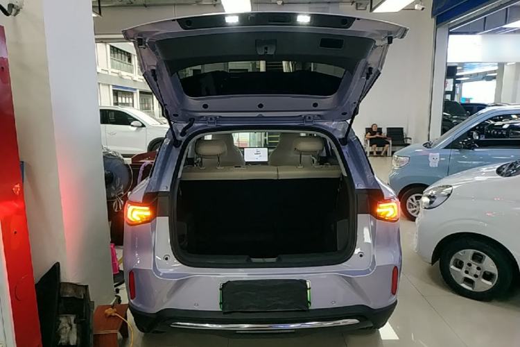 Used Wuling Bingo S 2025 Model 325km Flagship Edition Trunk