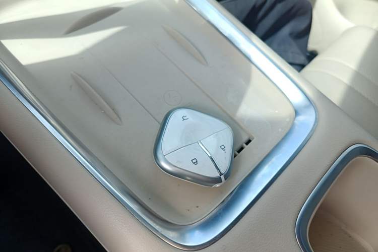 Used Wuling Bingo S 2025 Model 430km Flagship Edition Vehicle Key