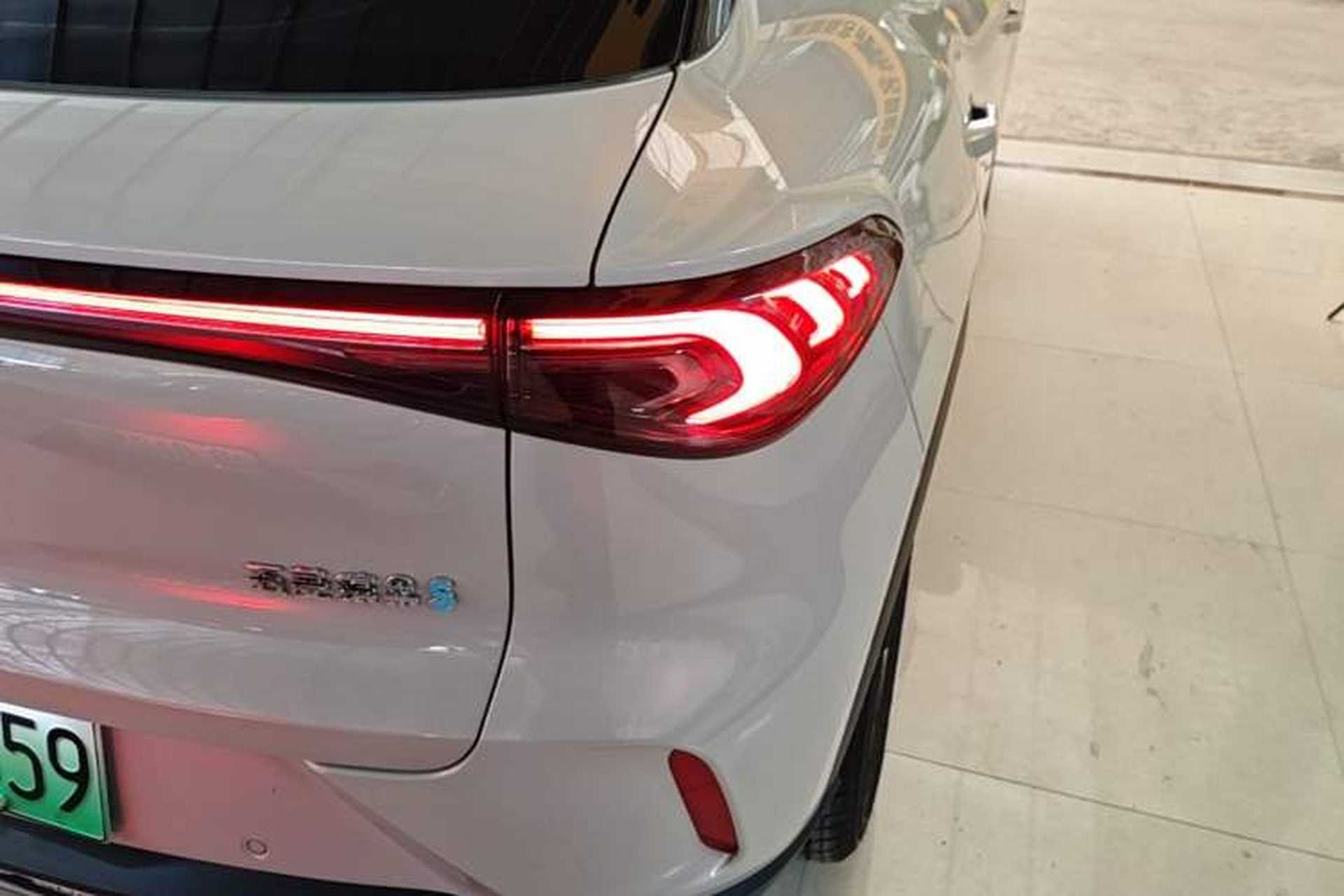 Used Wuling Bingo S 2025 Model 430km Flagship Edition Right Rear Taillight