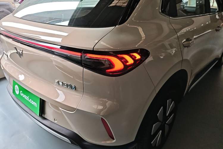 Used Wuling Bingo S 2025 Model 325km Deluxe Edition Right Rear Taillight