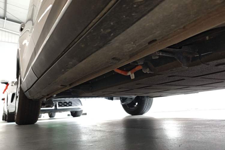 Used Wuling Bingo S 2025 Model 325km Deluxe Edition Right Side Sill