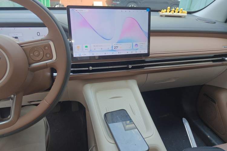 Used Wuling Bingo S 2025 Model 430km Flagship Edition Audio And AC Panel