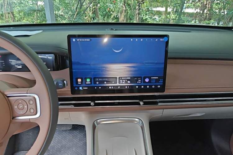 Used Wuling Bingo S 2025 Model 430km Flagship Edition Audio And AC Panel