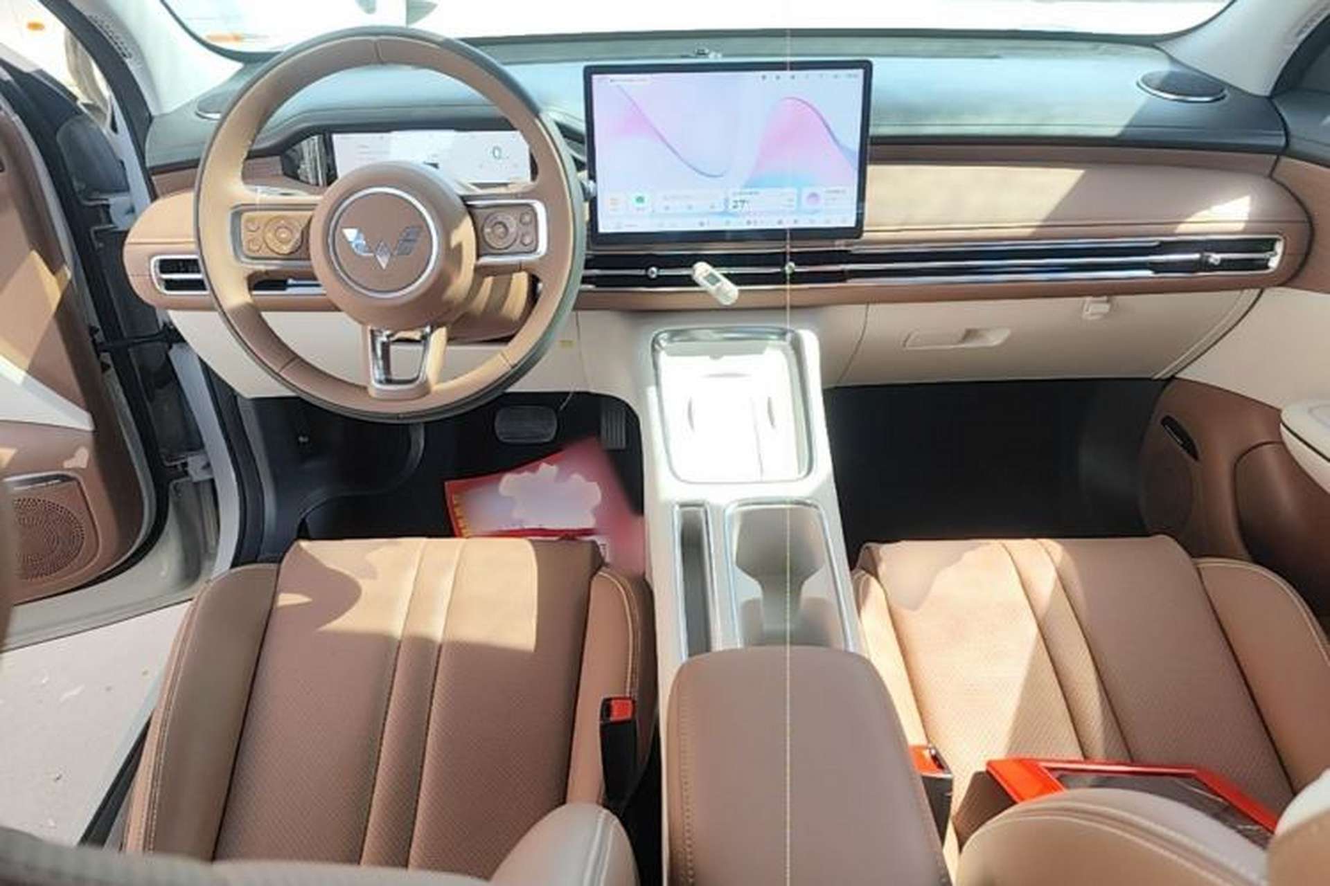 Used Wuling Bingo S 2025 Model 430km Deluxe Edition Center Console