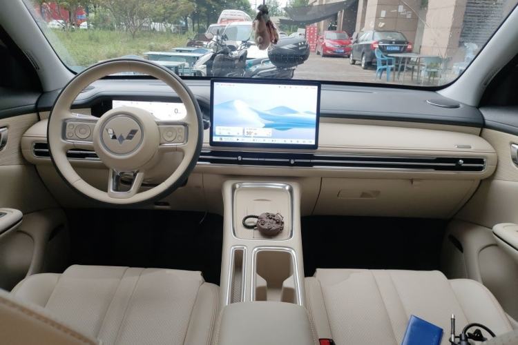 Used Wuling Bingo S 2025 Model 430km Flagship Edition Center Console