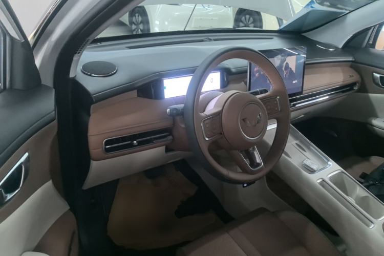 Used Wuling Bingo S 2025 Model 430km Flagship Edition Center Console