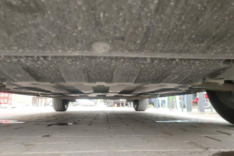 Used Wuling Bingo S 2025 Model 430km Flagship Edition Chassis Front