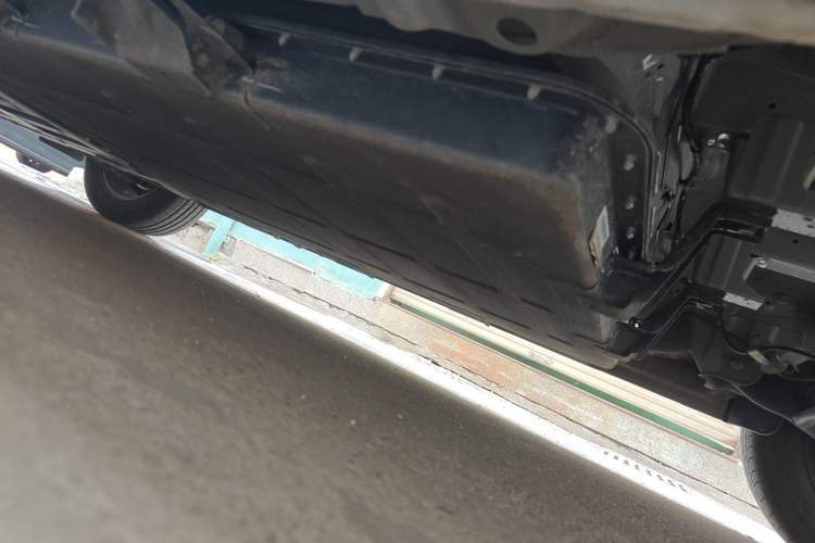 Used Wuling Bingo S 2025 Model 430km Flagship Edition Chassis Rear Left
