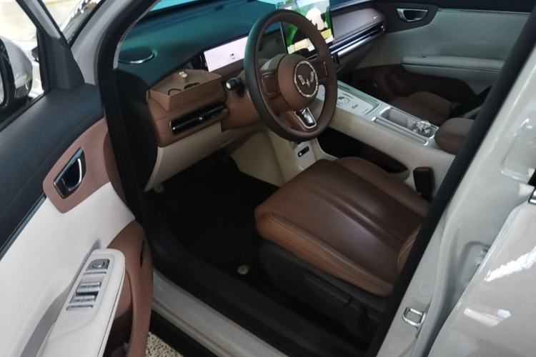 Used Wuling Bingo S 2025 Model 325km Deluxe Edition Driver Seat