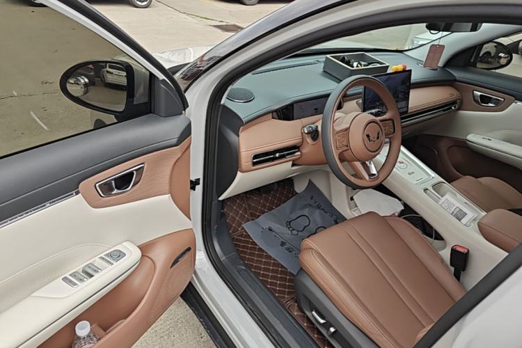 Used Wuling Bingo S 2025 Model 430km Flagship Edition Driver Seat