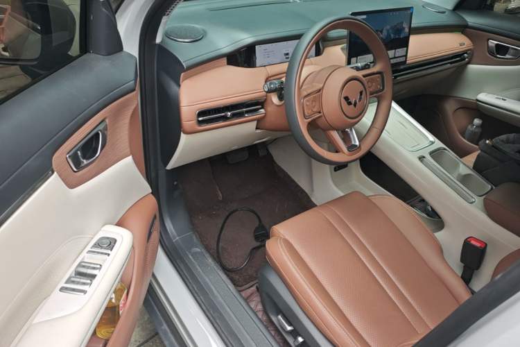 Used Wuling Bingo S 2025 Model 430km Flagship Edition Driver Seat