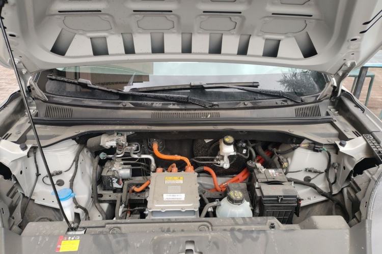 Used Wuling Bingo S 2025 Model 430km Flagship Edition Engine Bay