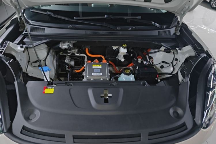Used Wuling Bingo S 2025 Model 430km Flagship Edition Engine Bay