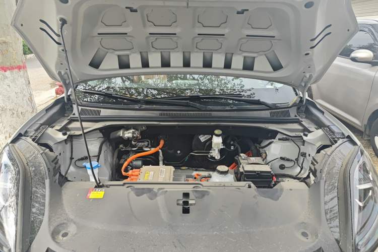 Used Wuling Bingo S 2025 Model 325km Flagship Edition Engine Bay