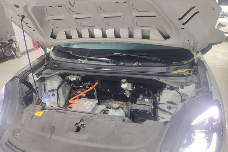 Used Wuling Bingo S 2025 Model 325km Deluxe Edition Engine Bay