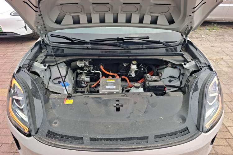 Used Wuling Bingo S 2025 Model 430km Flagship Edition Engine Bay