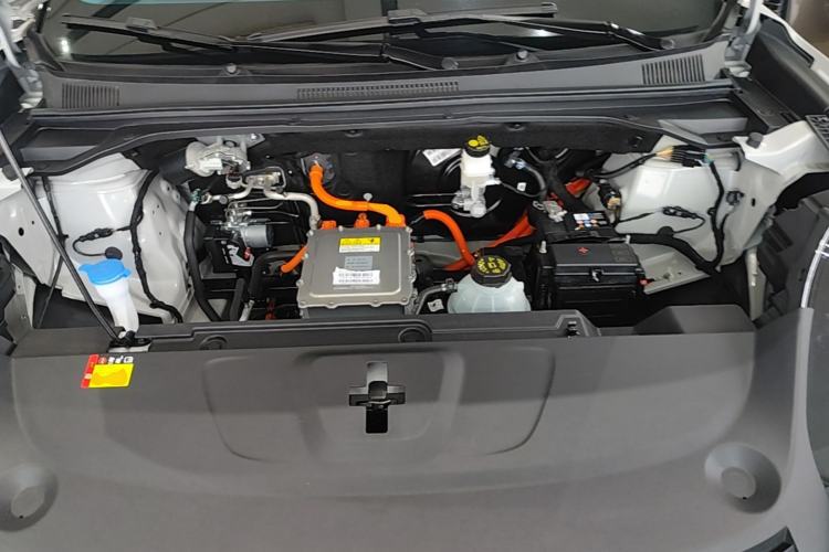 Used Wuling Bingo S 2025 Model 430km Flagship Edition Engine Bay