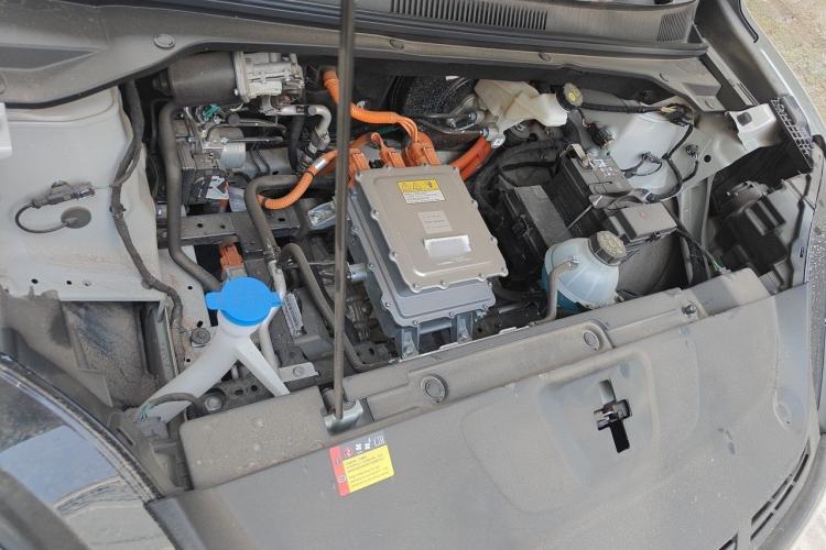 Used Wuling Bingo S 2025 Model 430km Flagship Edition Engine Bay Right