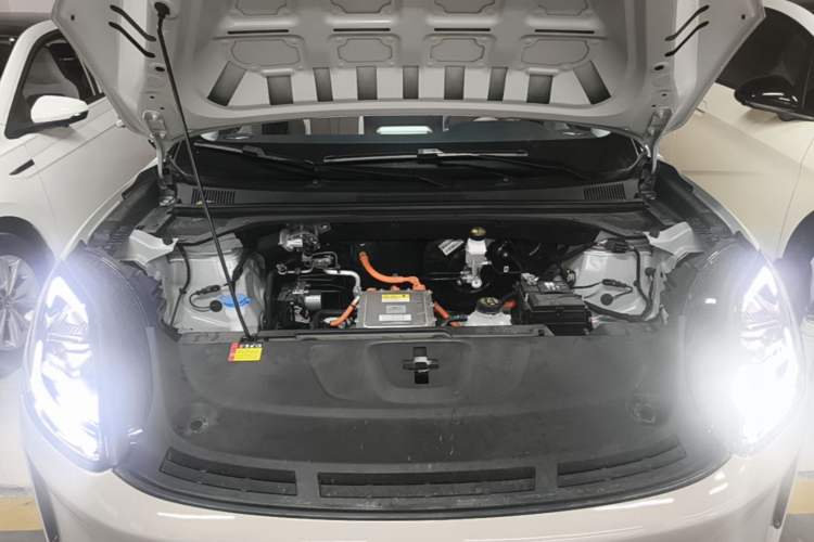 Used Wuling Bingo S 2025 Model 430km Flagship Edition Engine Bay