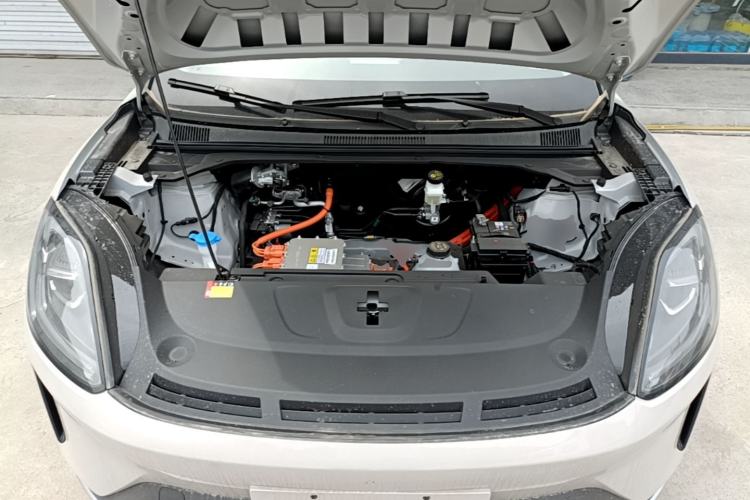 Used Wuling Bingo S 2025 Model 325km Deluxe Edition Engine Bay