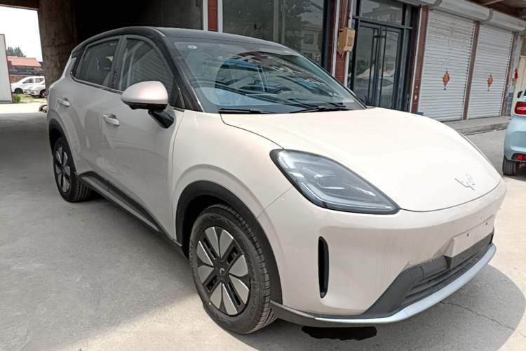 Used Wuling Bingo S 2025 Model 325km Deluxe Edition Exterior 1
