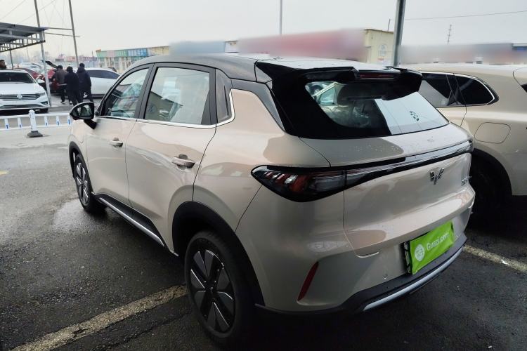 Used Wuling Bingo S 2025 Model 430km Deluxe Edition Exterior 2
